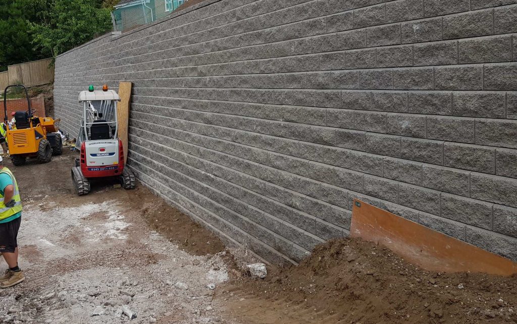 Reviving a Collapsing Timber Crib Wall, Salisbury